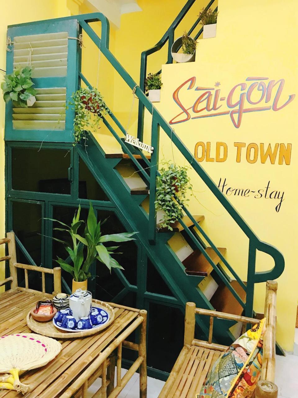 Saigon Old Town Homestay Хошимин Екстериор снимка
