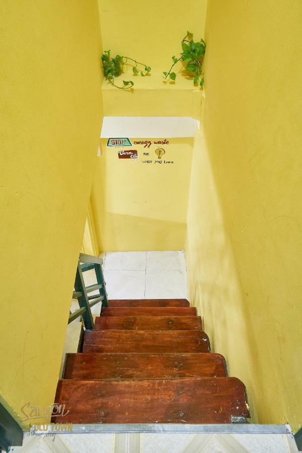Saigon Old Town Homestay Хошимин Екстериор снимка